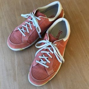 Classic Simple Sneakers